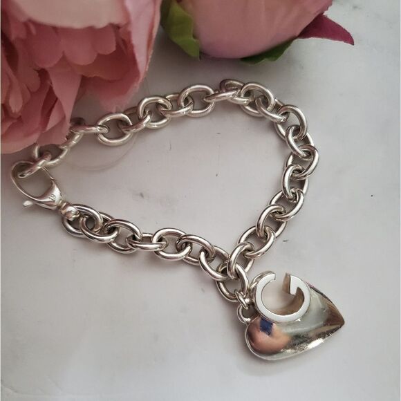 Gucci Handbags - GUCCI Cutout Heart Sterling Silver Bracelet- Full Inclusion